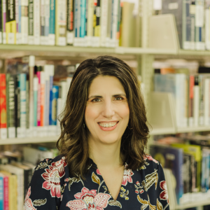 headshot of terri frank reference librarian